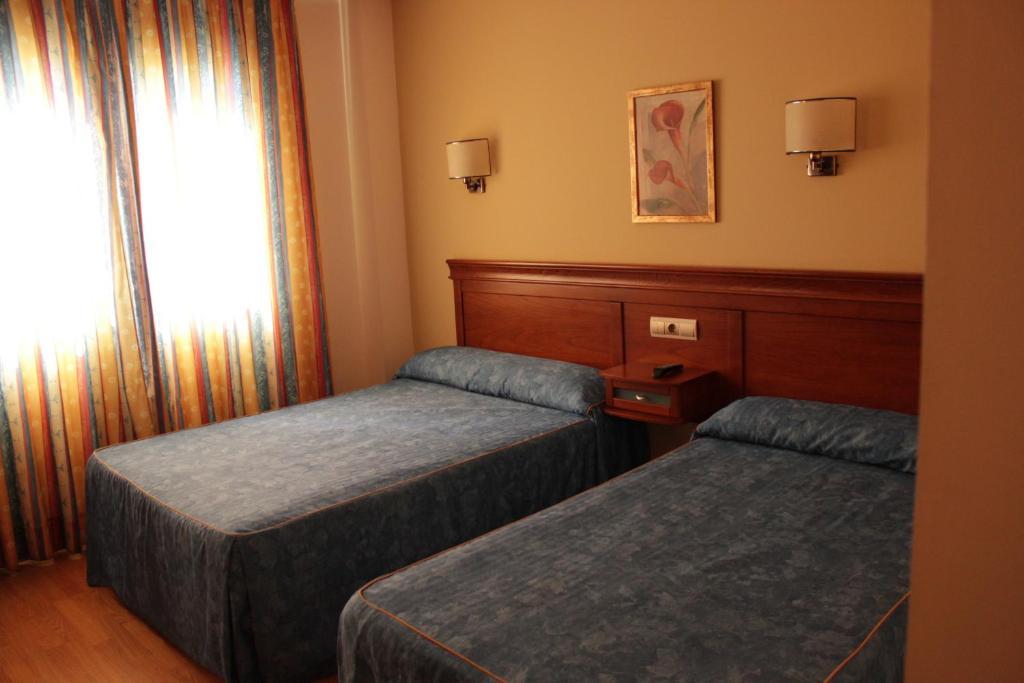 Hostal Tio Pepe II 벰비브레 외부 사진